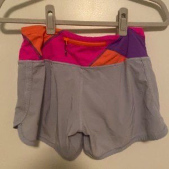 Lululemon Speed Up Athletic Shorts - Picture 5 of 7